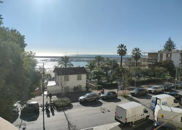 Casa Angolorotondo San Remo