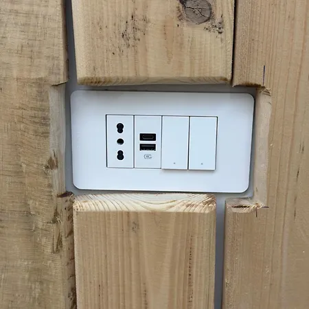 Casa Angolorotondo * سانريمو