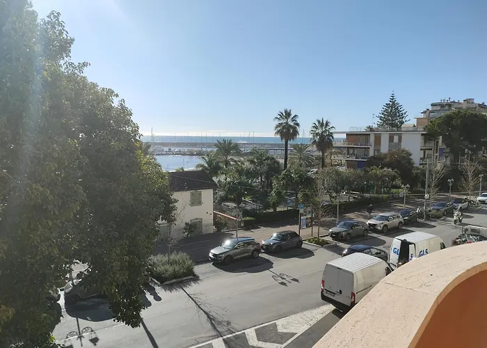 Διαμέρισμα Casa Angolorotondo Σαν Ρέμο